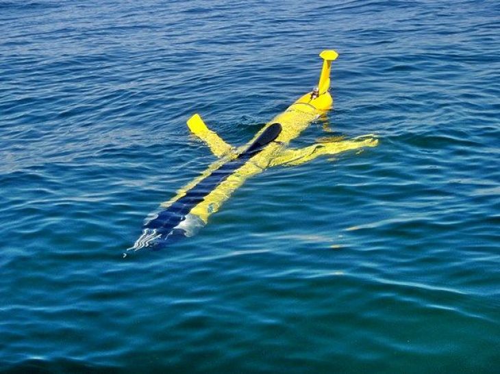 An underwater glider equipped with turbulence sensors. <i>-image: Hereon/Raimo Kopetzky-</i> Glider_Kopetzky