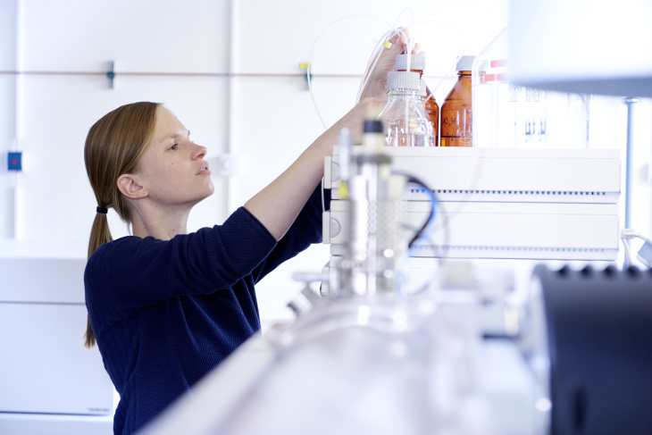 Scientist in laboratory